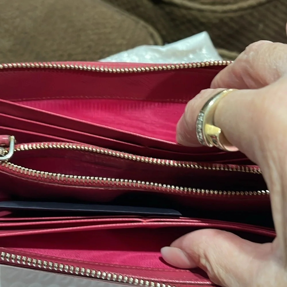 Prada Pink Women's Wallet L shape comes with COA offers are great!